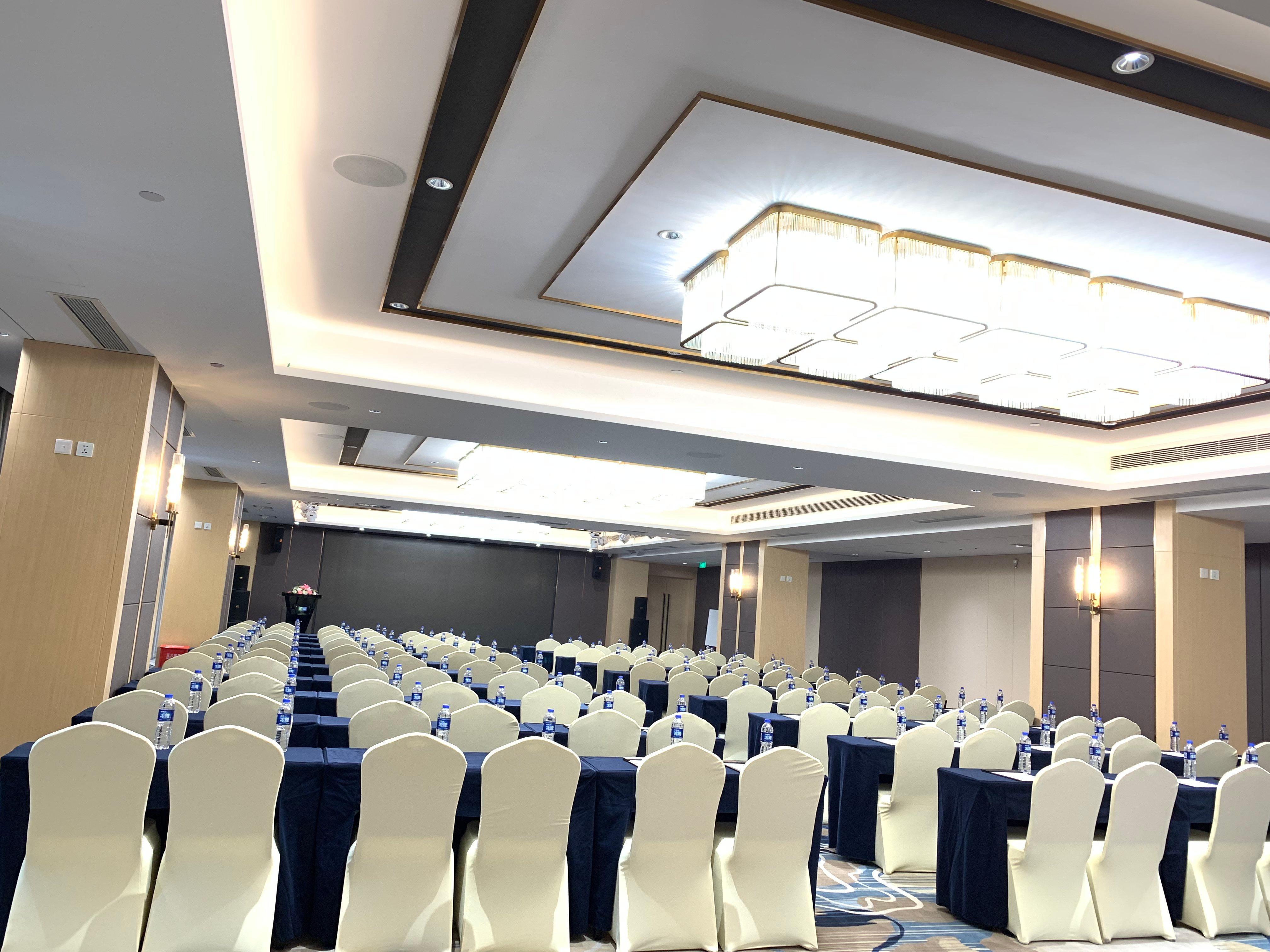Holiday Inn Express Chengdu Tianhe By Ihg Pixian Buitenkant foto